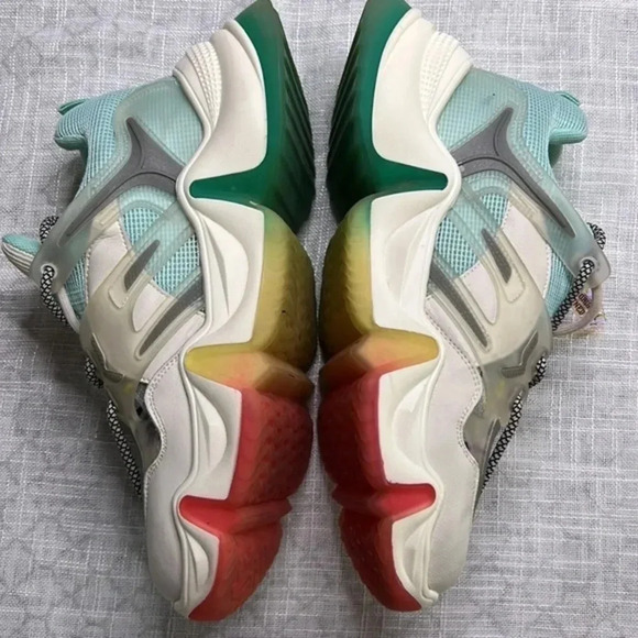 Enzo CLJD original size 8 athletic shoes - Picture 2 of 6